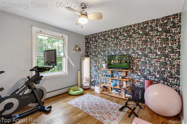 32341 Woody, Fraser, MI 48026