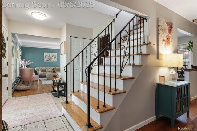 32341 Woody, Fraser, MI 48026