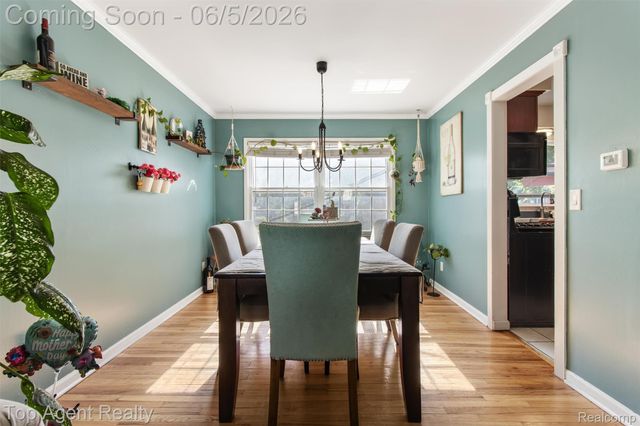 32341 Woody, Fraser, MI 48026