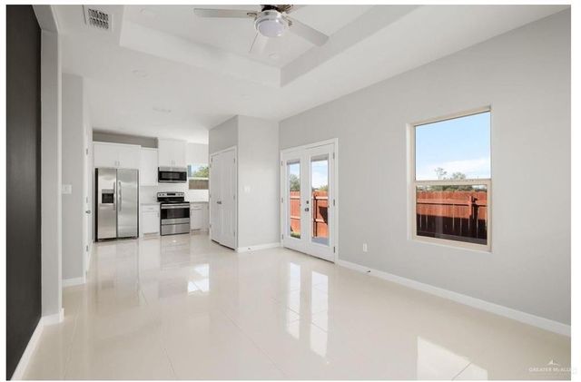 201 W St. Helena Avenue 2, Edinburg, TX 78541