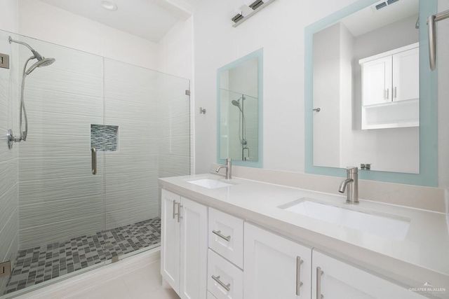 201 W St. Helena Avenue 2, Edinburg, TX 78541