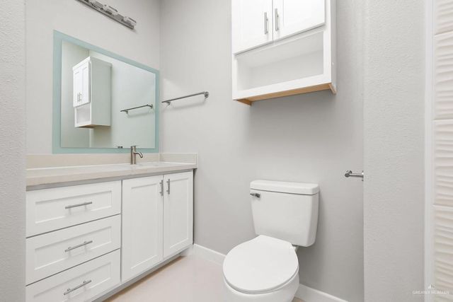 201 W St. Helena Avenue 2, Edinburg, TX 78541