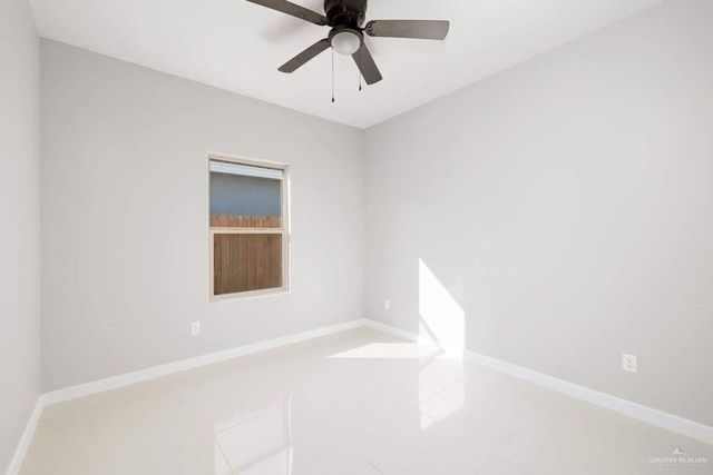 201 W St. Helena Avenue 2, Edinburg, TX 78541