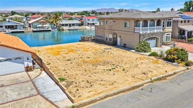 18340 Niagara, Victorville, CA 92395