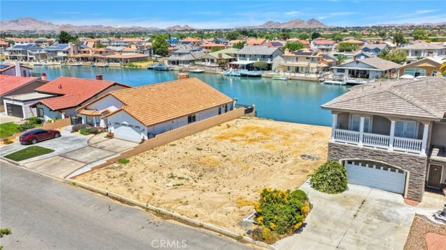 18340 Niagara, Victorville, CA 92395