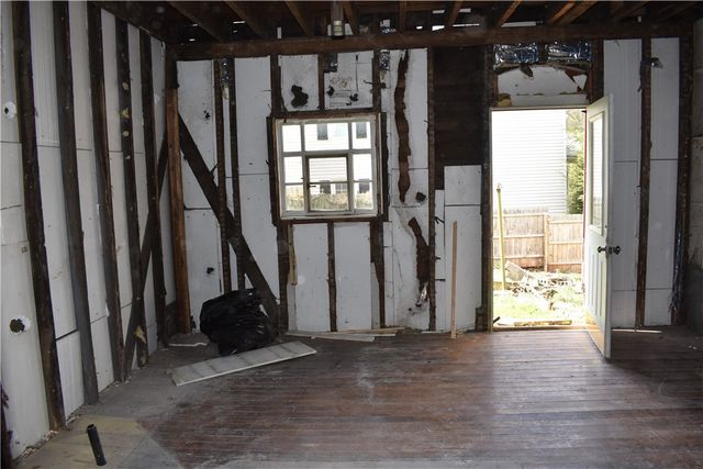 2380 Mt Pleasant Rd, South Huntingdon, PA 15679