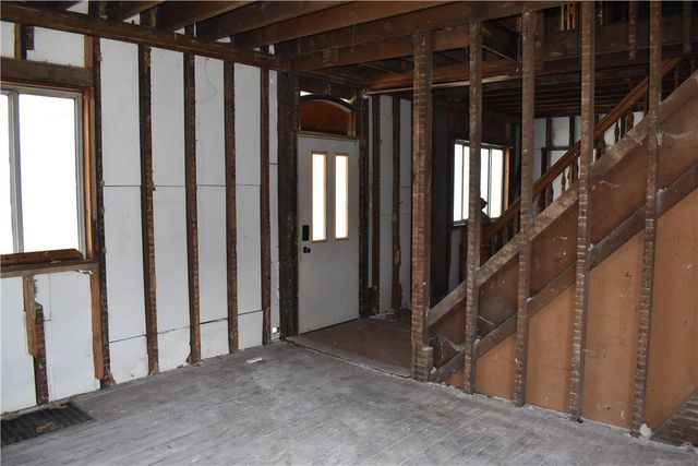 2380 Mt Pleasant Rd, South Huntingdon, PA 15679