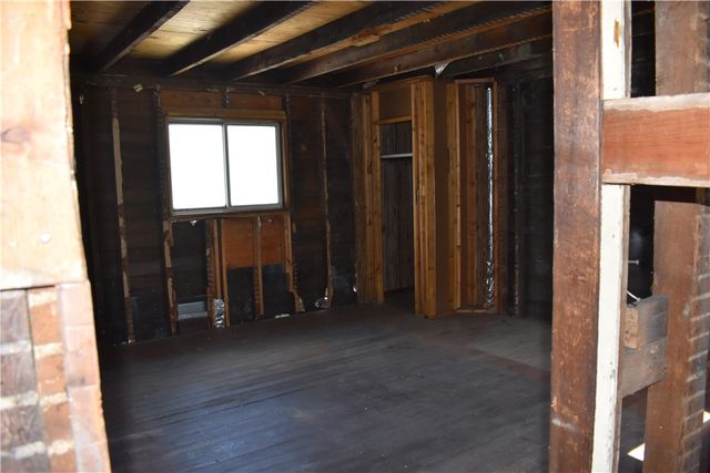 2380 Mt Pleasant Rd, South Huntingdon, PA 15679