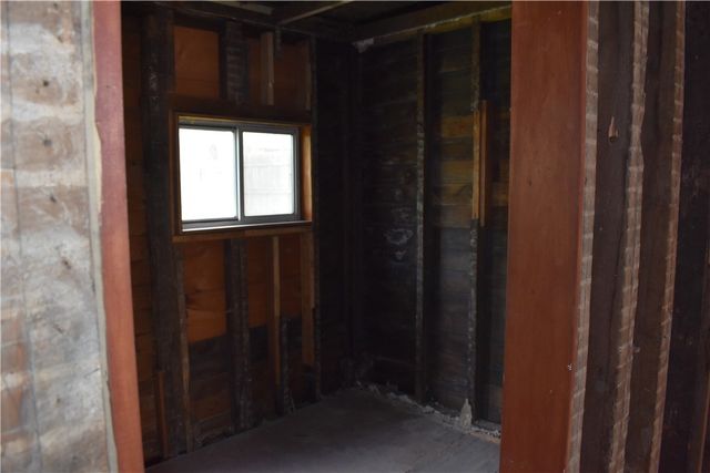 2380 Mt Pleasant Rd, South Huntingdon, PA 15679