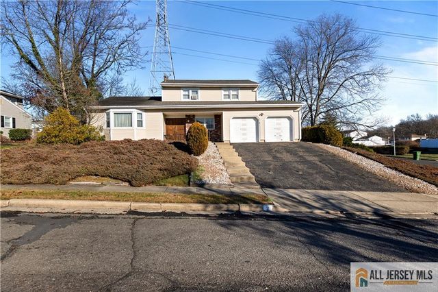 2 Wilmot Road, Sayreville, NJ 08872