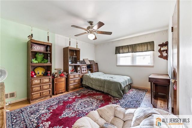 2 Wilmot Road, Sayreville, NJ 08872