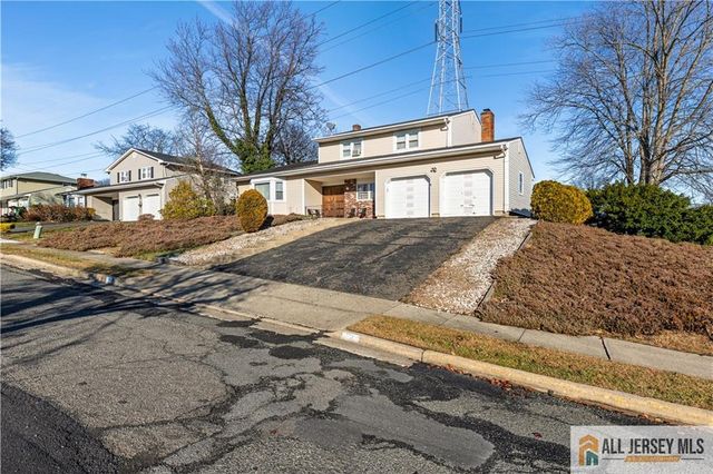 2 Wilmot Road, Sayreville, NJ 08872