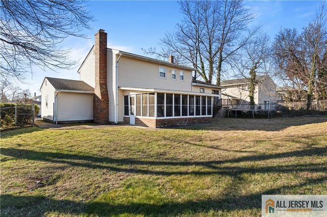 2 Wilmot Road, Sayreville, NJ 08872