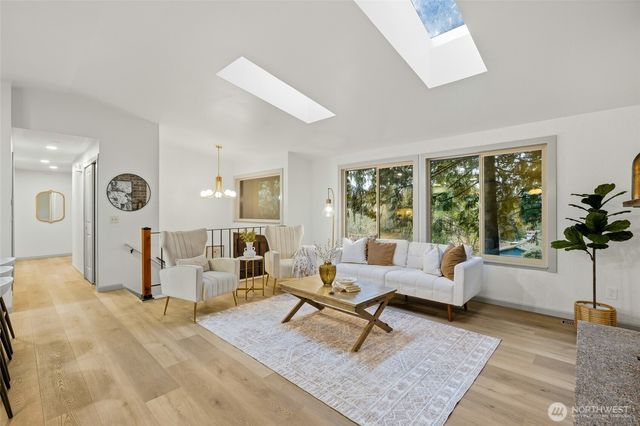 15911 181st Place NE, Woodinville, WA 98072