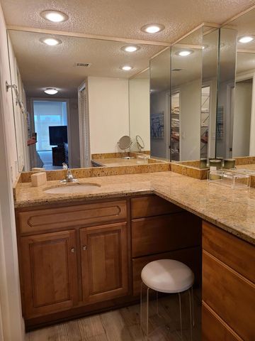 804 Cypress Boulevard 104, Pompano Beach, FL 33069