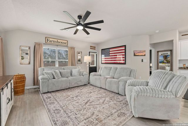 9942 Sarrebourg, Schertz, TX 78154