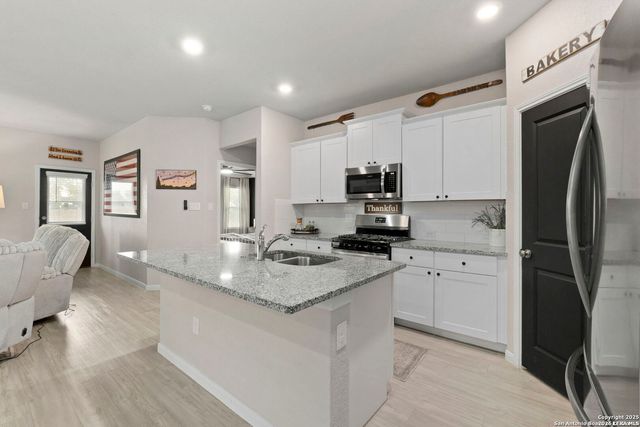 9942 Sarrebourg, Schertz, TX 78154