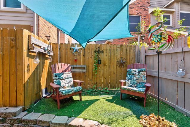 2504 Orangegrove Circle, Arlington, TX 76006