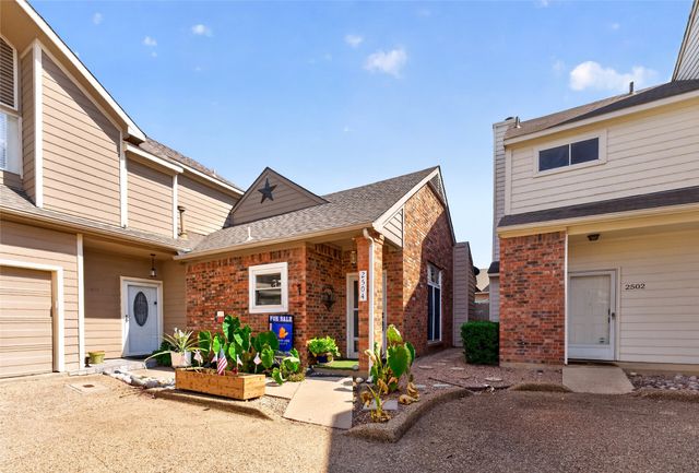 2504 Orangegrove Circle, Arlington, TX 76006