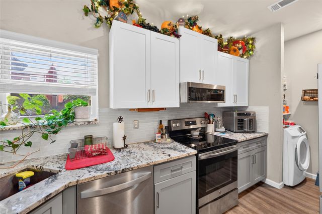 2504 Orangegrove Circle, Arlington, TX 76006