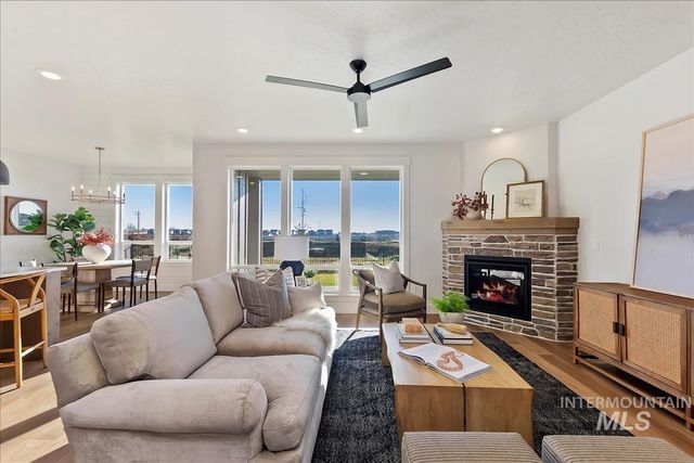 6571 W Mattawa Dr, Meridian, ID 83646