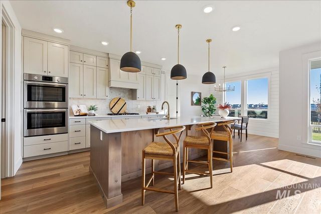 6571 W Mattawa Dr, Meridian, ID 83646