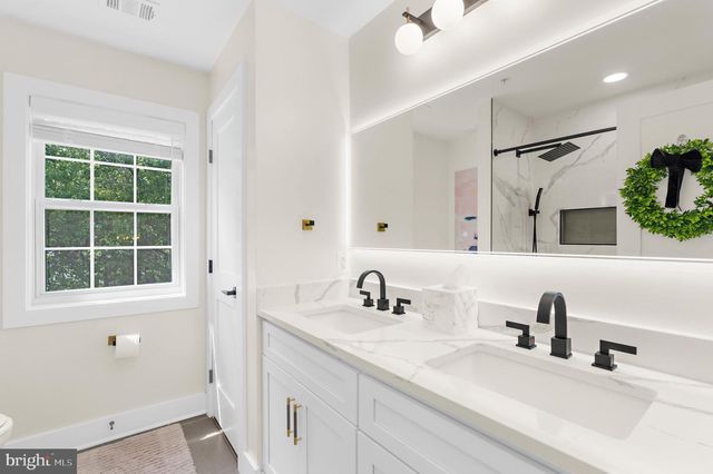 5208 JANESDALE CT, Glenn Dale, MD 20769