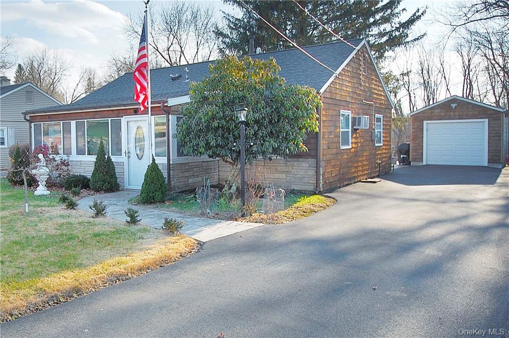 10 Forshee Street, Monroe, NY 10950