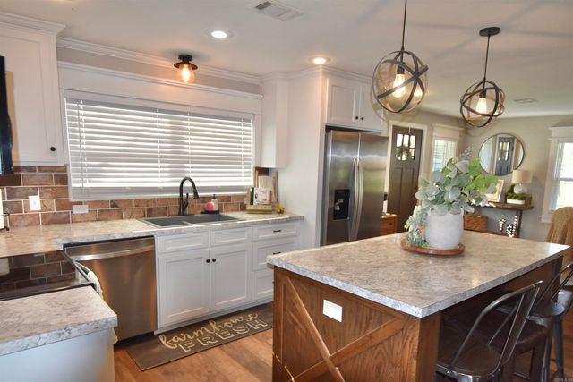 264 Sergeant Lane, Malvern, AR 72104