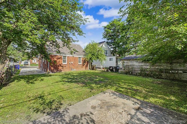 13369 Hubbell Street, Detroit, MI 48227