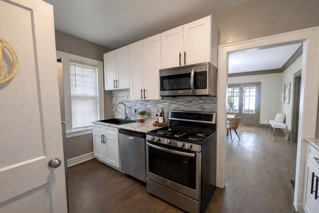 733 Lincoln Street, Gary, IN 46402