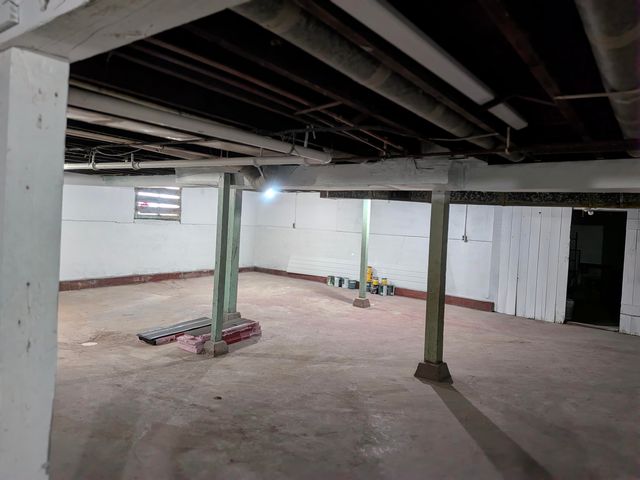 733 Lincoln Street, Gary, IN 46402