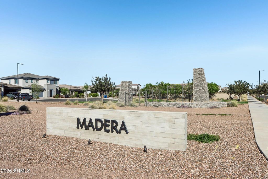 22888 E NIGHTINGALE Road, Queen Creek, AZ 85142