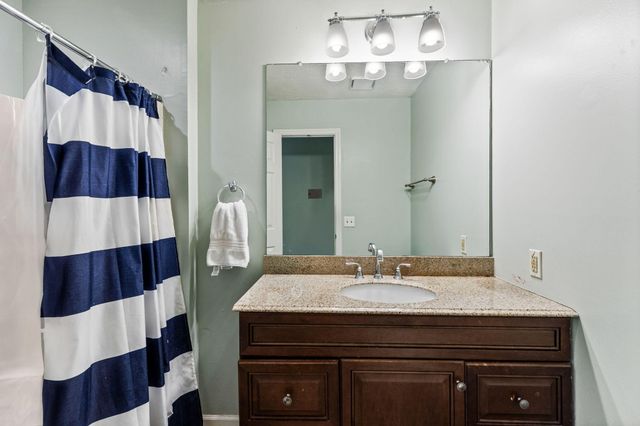 5323 Hunter Village Drive, Ooltewah, TN 37363