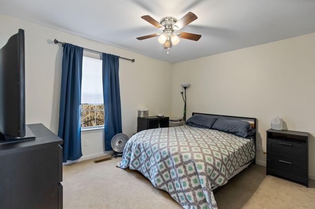 5323 Hunter Village Drive, Ooltewah, TN 37363