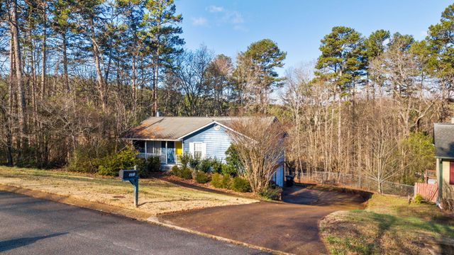 5323 Hunter Village Drive, Ooltewah, TN 37363