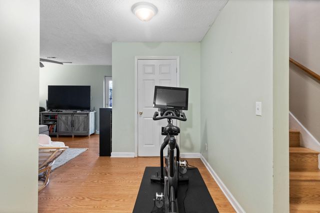 5323 Hunter Village Drive, Ooltewah, TN 37363