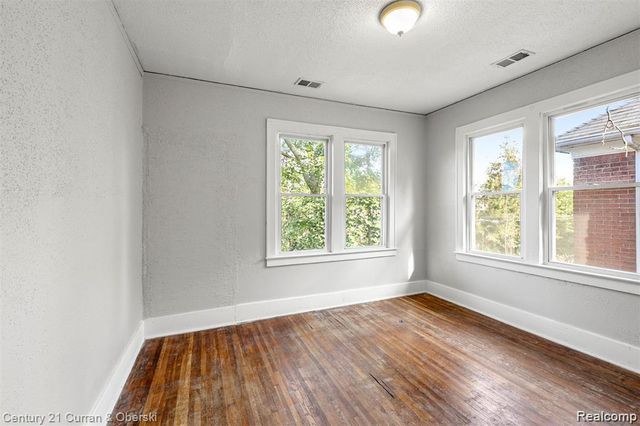 3014 Sturtevant Street, Detroit, MI 48206