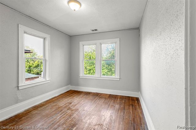 3014 Sturtevant Street, Detroit, MI 48206