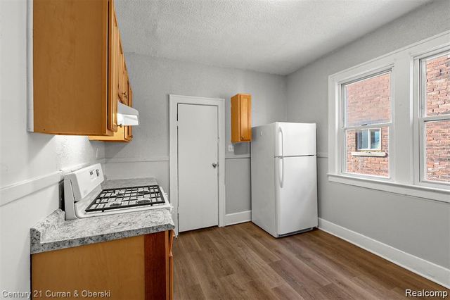 3014 Sturtevant Street, Detroit, MI 48206