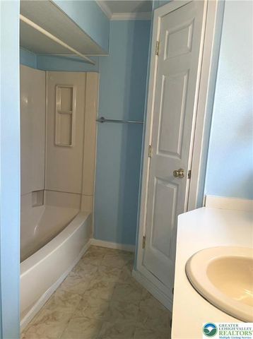 5148 PA Route 873, North Whitehall Twp, PA 18078