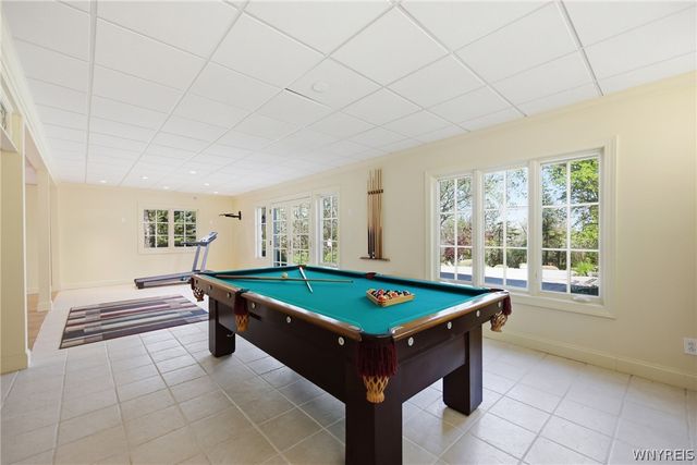 224 Village Pointe Lane, Amherst, NY 14221
