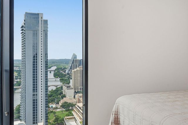 84 N East Ave 3810, Austin, TX 78701