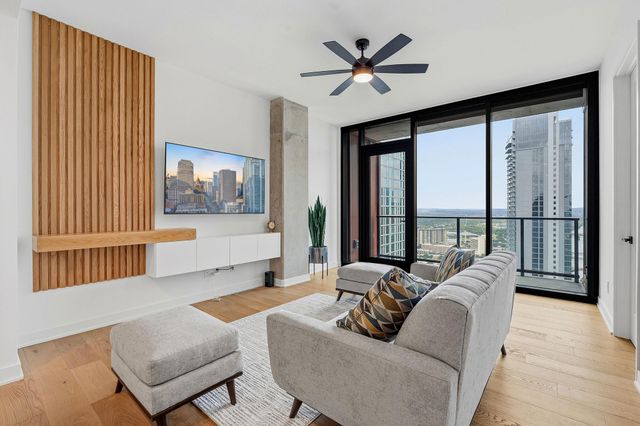 84 N East Ave 3810, Austin, TX 78701