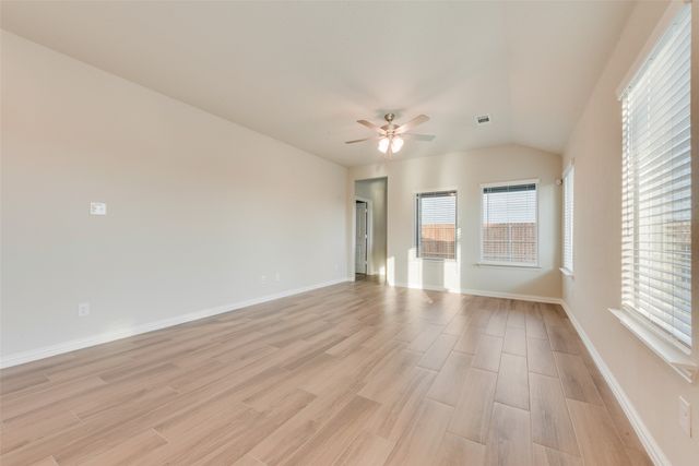 1444 Twin Forks Drive, Saginaw, TX 76131