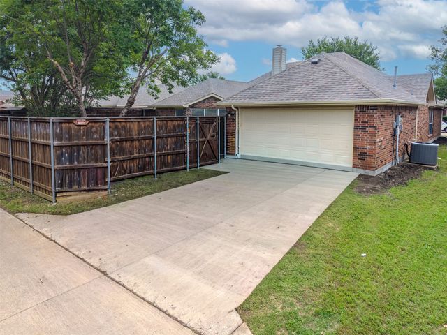 1433 Woodmont Drive, Allen, TX 75002