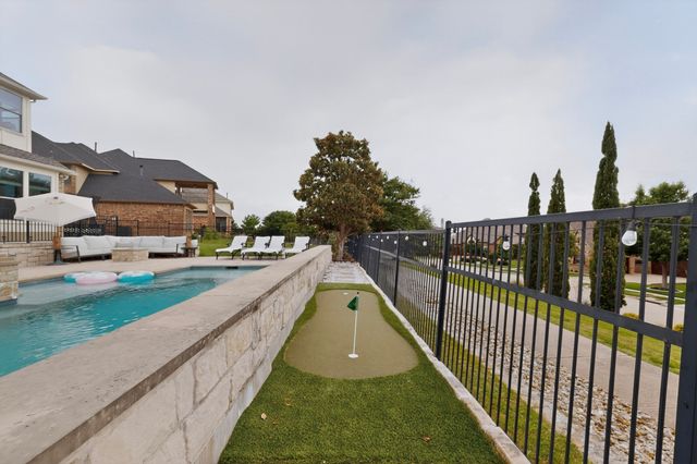 6561 Terrace Drive, The Colony, TX 75056