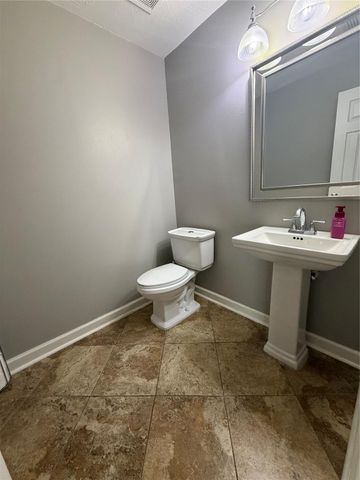7739 Hunters Peak Lane, Baytown, TX 77523