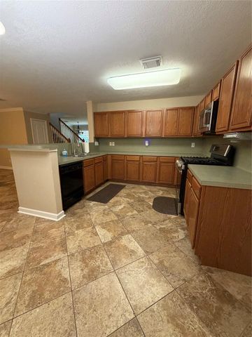7739 Hunters Peak Lane, Baytown, TX 77523