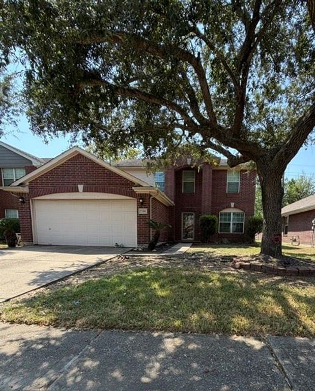 7739 Hunters Peak Lane, Baytown, TX 77523